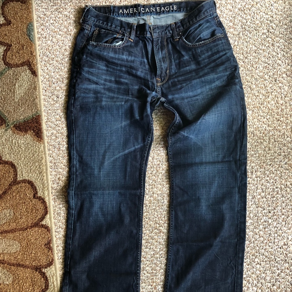 American Eagle men’s jeans